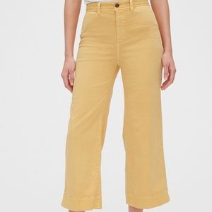 COPY - Gap High Rise Wide-Leg Crop